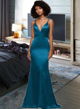 Cailyn Trumpet/Mermaid V-neck Sweep Train Bridesmaid Dress STAP0012993