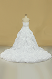 New Arrival Sweetheart Wedding Dresses With Ruffles And Beads Chapel Train Taffeta