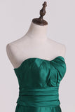 Beautiful Scalloped Neckline Bright Bridesmaid Dress Floor