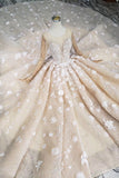 Ball Gown Wedding Dresses One Meter Train Scoop Top Quality Handmade Flowers