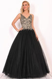 New Arrival Quinceanera Dresses V Neck Tulle With