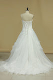 A Line Sweetheart Organza Wedding Dresses With Beads And