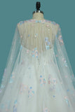 Ball Gown Scoop Neck Wedding Dresses Lace Up With Appliques And