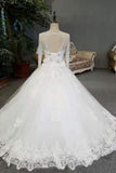 Long Sleeves Wedding Dresses Scoop Neck Neck With Appliques Lace Up