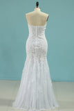 Mermaid Boat Neck Wedding Dresses With Applique Chapel Train