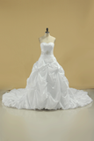 New Arrival Sweetheart Wedding Dresses With Ruffles And Beads Chapel Train Taffeta