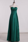 Beautiful Scalloped Neckline Bright Bridesmaid Dress Floor